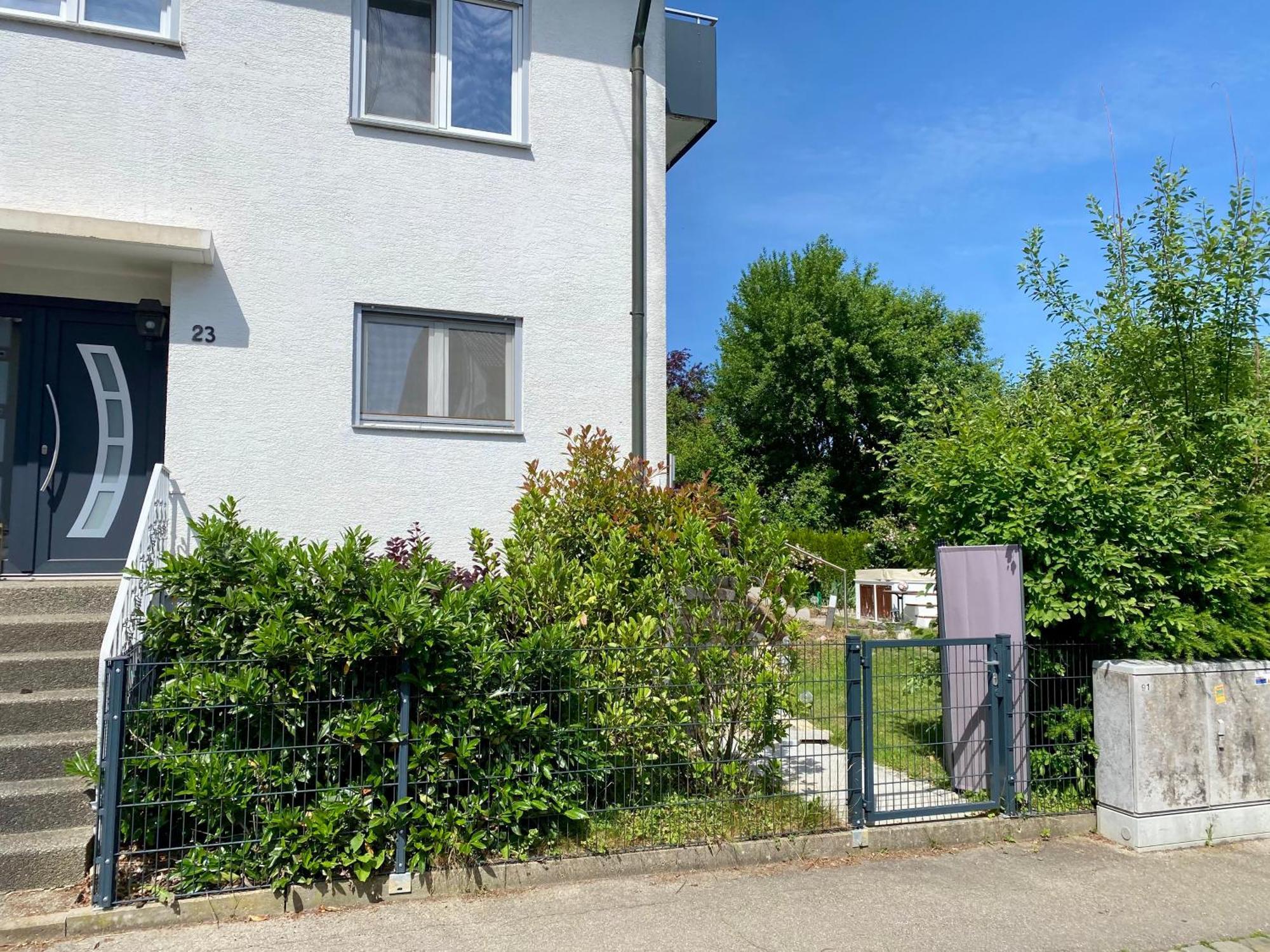 Appartement Irene in S-Bahn Nähe, sehr ruhig, max 4 Pers, Internet 250 MBit Gärtringen Exterior foto